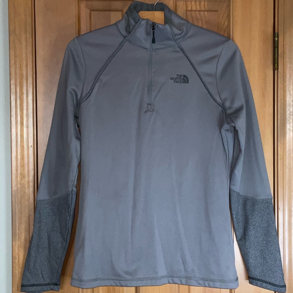 The North Face Heather Gray Women's Top M